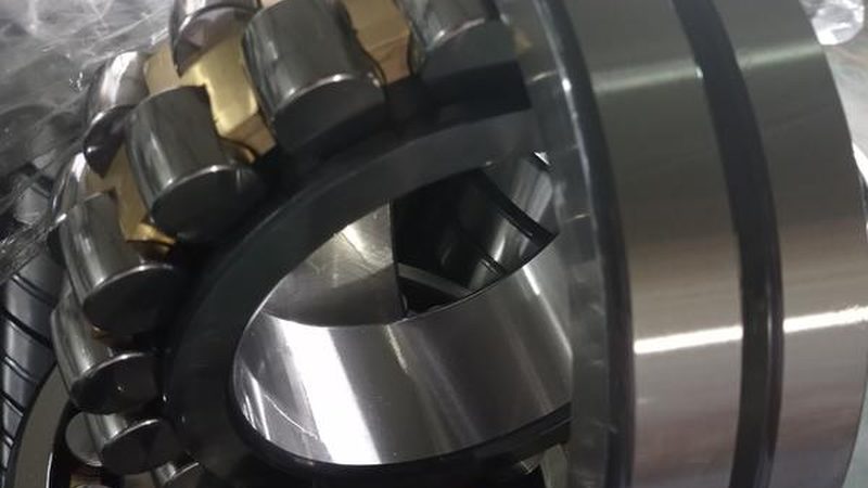 定制调心滚子轴承：价格背后的价值考量